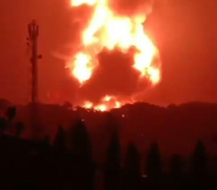 Tangki Kilang Pertamina di Cilacap Terbakar, 80 Warga Diungsikan