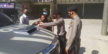 Polsek Pangkalan Kerinci Bersama TNI Laksanakan Operasi Yustisi