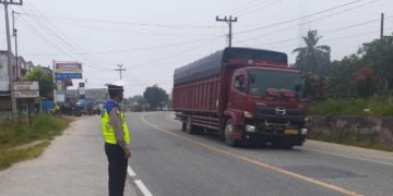 Antisipasi Laka Lantas, Polsek Bandar Sei Kijang Lalukan Patroli dan Atur Lalin di Lintim
