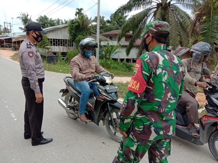 Polsek Langgam Imbau Masyarakat Untuk Tidak Berkerumun dan Patuhi Prokes