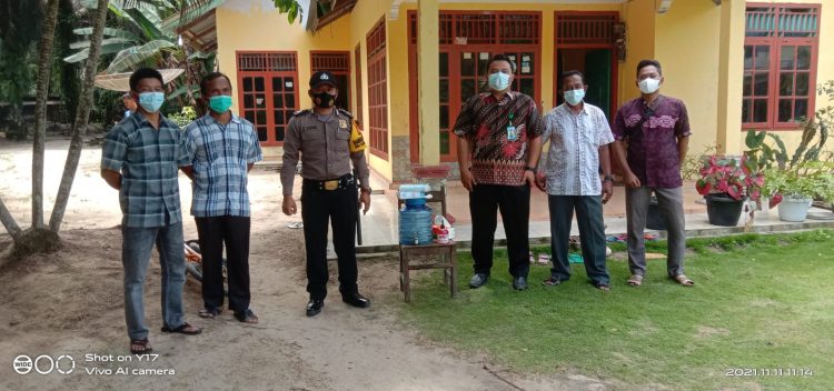 Polsek Ukui Lakukan Pengamanan Kampanye Dalam Pemilihan Kades di Desa Kampung Baru
