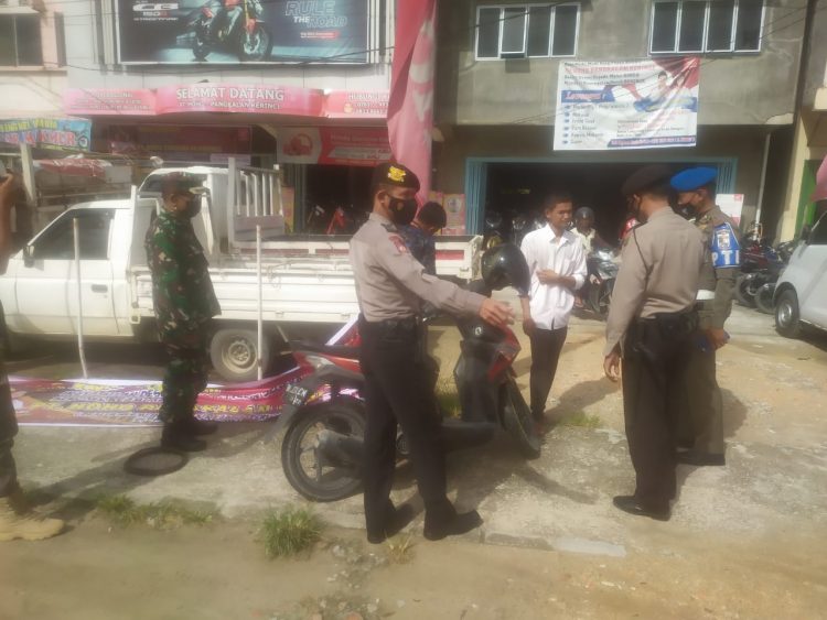Temukan 7 Pelanggar Prokes Saat Operasi Yustisi di Kecamatan Pangkalan Kerinci, Polisi Berikan Teguran