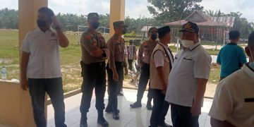 Polsek Langgam Cek Pelaksanaan Pilkades di Wilkum