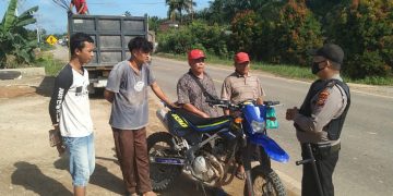 Kapolsek Ukui Imbau Masyarakat Terapkan Prokes Meski Sudah Vaksin