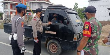 Dukung PPKM, Polsek Bunut dan TNI Lakukan Operasi Yustisi