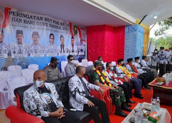Polsek Ukui Amankan Upacara Penutupan HUT PGRI Ke-76 di Desa Tri Mulya Jaya