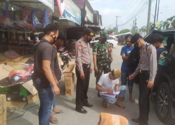Cegah Penularan Virus Corona, Polsek Pangkalan Kerinci Tetap Rutin Patroli Prokes