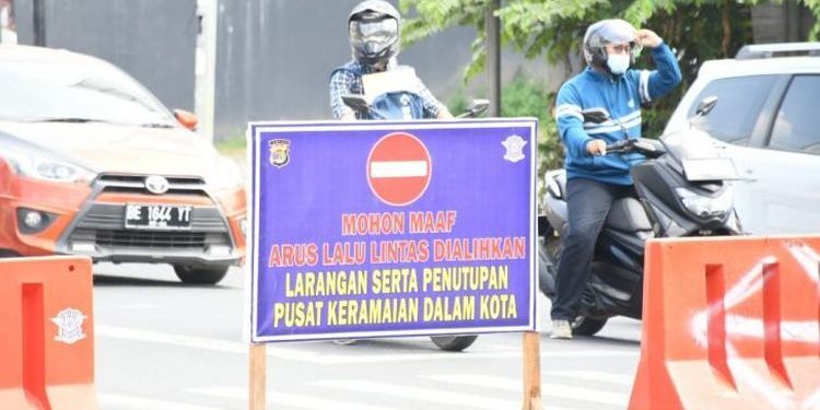 Pemerintah Tidak Terapkan PPKM Level 3 Serentak Saat Nataru