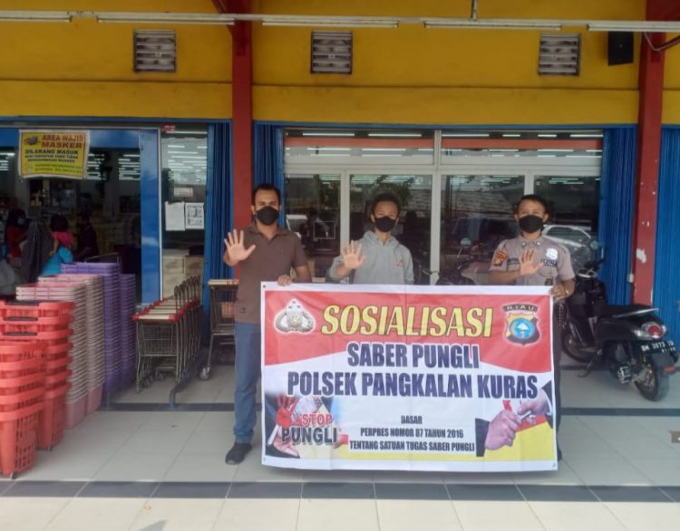 Polsek Pangkalan Kuras Gelar Saber Pungli, Sosialisasikan Terhadap Penjaga Parkir