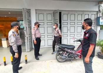 Gelar Patroli, Polsek Pangkalan Kerinci Imbau Masyarakat Tetap Waspada Aksi Kejahatan