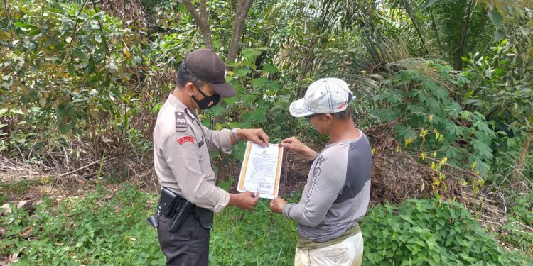 Didampingi TNI, Personil Polsek Bandar Sei Kijang Gelar Patroli Karhutla
