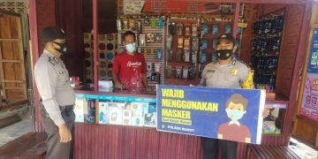Susuri Masyarakat yang Berkumpul, Polsek Bunut Imbau Terapkan Prokes Covid-19