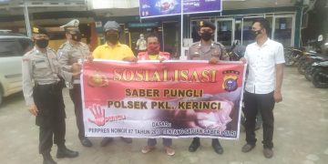 Cegah Pungli Terhadap Petugas Parkir, Polsek Pangkalan Kerinci Lakukan Sosialisasi