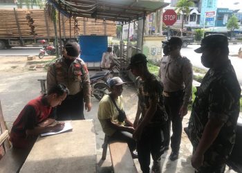 Cegah Penyebaran Covid-19, Polsek Pangkalan Kerinci Terus Gelar Yustisi Prokes