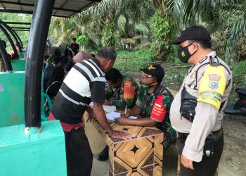 Polsek Langgam Gelar Vaksinasi di 4 Lokasi