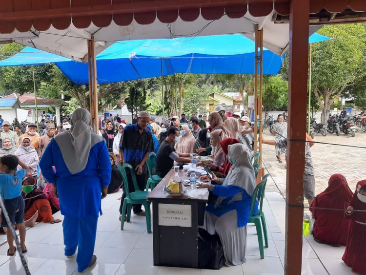 Polsek Ukui dan Puskesmas Gelar Vaksinasi di Dua Lokasi