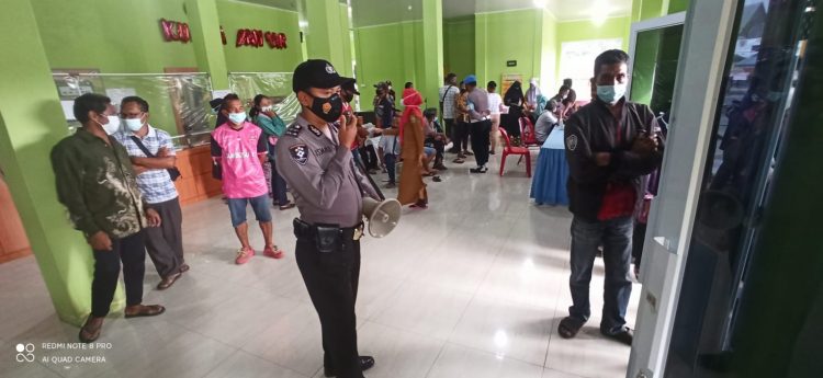 Polsek Kuala Kampar Vaksinasi 135 Orang Dalam Sehari