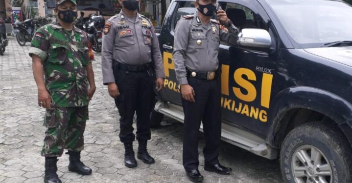 Kapolsek Bandar Sei Kijang Kerahkan Personil Imbau Masyarakat Ikut Vaksinasi