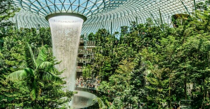 Singapura Cabut Larangan Masuk dan Transit Terhadap Turis dari 10 Negara Afrika