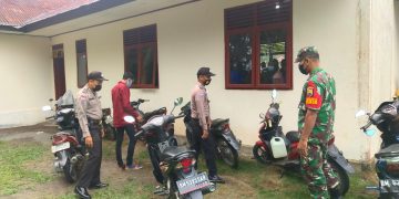 Personil Polsek Bandar Sei Kijang Lakukan Pengamanan Ibadah Natal di 13 Gereja