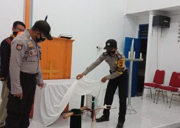 Polsek Bunut Lakukan Pengamanan di Gereja