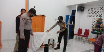 Polsek Bunut Lakukan Pengamanan di Gereja