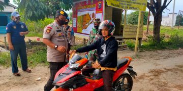 Cegah Sebaran Covid-19, Polsek Teluk Meranti Operasi Yustisi di Ruas Jalan Rambutan