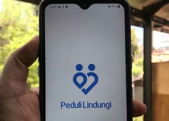 Satgas Covid-19 Tinjau Aplikasi Peduli Lindungi di Sejumlah Pusat Perbelanjaan