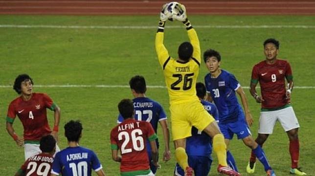 Prank Shin Tae-yong Gagal di Leg I Laga Timnas Indonesia vs Thailand Piala AFF 2020