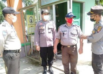 Warna Seragam Satpam Kembali Diubah Jadi Krem