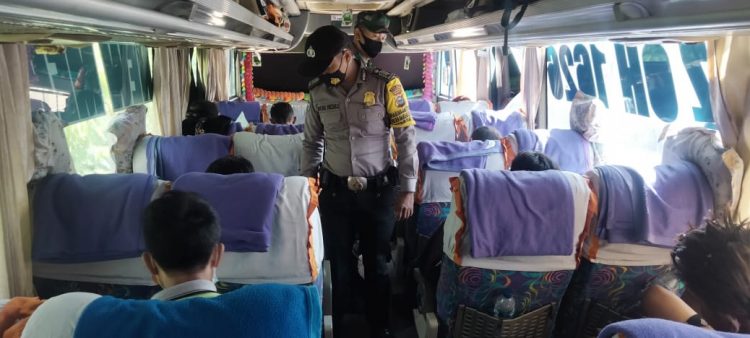 Polsek Bandar Sei Kijang Masih Terus Kawal Giat Vaksinasi