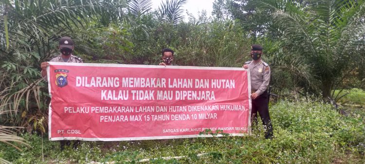 Cegah Kabut Asap dari Karhutla, Polsek Bandar Sei Kijang Lakukan Patroli di Wilayah Rawan Terbakar