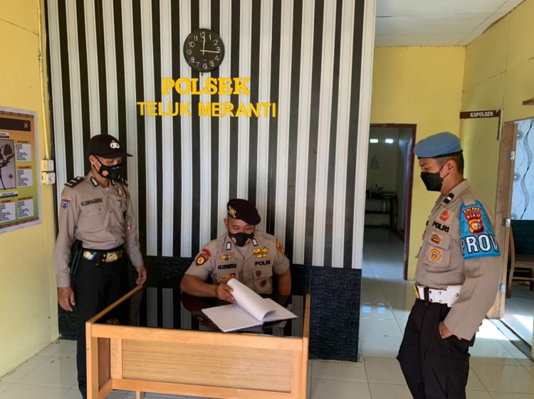 Akhir Pekan, Personil Polsek Teluk Meranti Siaga untuk Amankan Mako