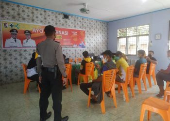 Dukung percepatan vaksinasi, Polsubsektor Pelalawan Lakukan Monitoring