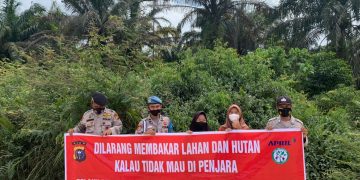 Polsek Teluk Meranti Gelar Sosialisasi Soal Karhutla di Jalan Lintas Bono
