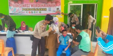 Polsek Pangkalan Lesung Buka Layanan  Vaksinasi Covid-19 untuk Anak Sekolah