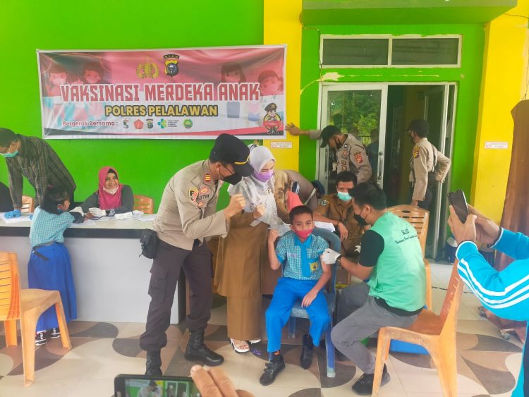 Polsek Pangkalan Lesung Buka Layanan Vaksinasi Covid-19 untuk Anak Sekolah