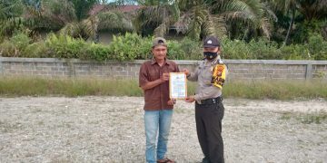 Polsubsektor Pelalawan Lakukan Patroli dan Sosialisasi Terkait Pencegahan Karhutla Kepada Masyarakat