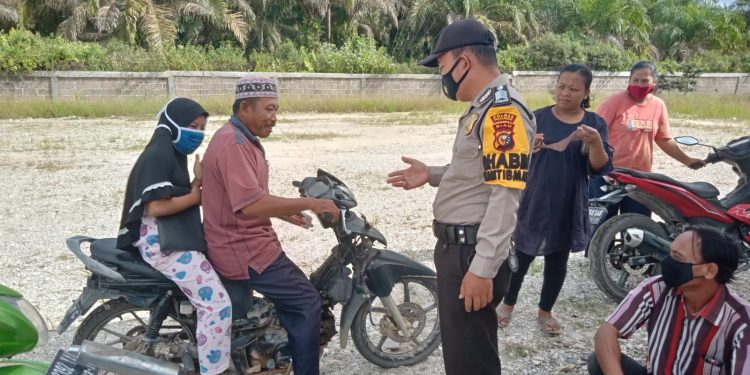 Pantau Prokes, Polsubsektor Pelalawan Gelar Operasi Yustisi