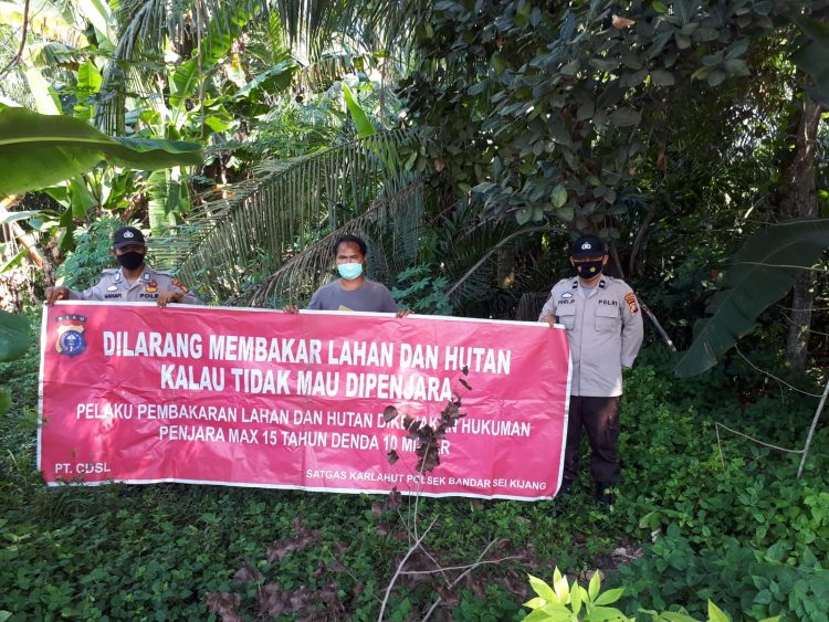 Polsek Bandar Sei Kijang Gelar Patroli dan Sosialisasi Terkait Karhutla