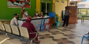 Kejar Target, Polsek Pangkalan Lesung dan Nakes Terus Buka Layanan Vaksinasi