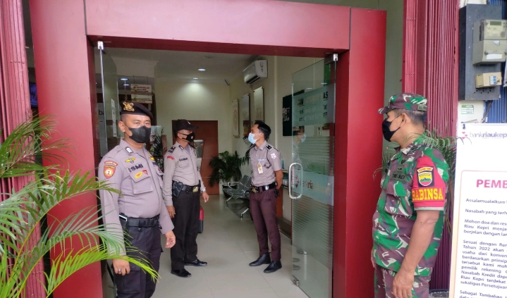 Polsek Bandar Sei Kijang Lakukan Sosialisasi Saber Pungli Kepada Masyarakat