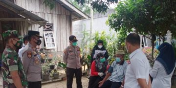 Secara Door To Door, Polsek Bandar Sei Kijang Bantu Percepatan Vaksinasi