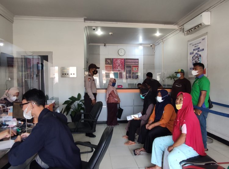 Cegah Penyebaran Covid-19 dan Gangguan Kamtibmas, Polsek Langgam Gelar Patroli KRYD