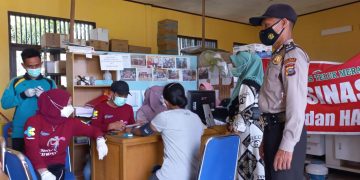 Wujudkan Proses Vaksinasi yang Kondusif, Polsek Teluk Meranti Lakukan Monitoring