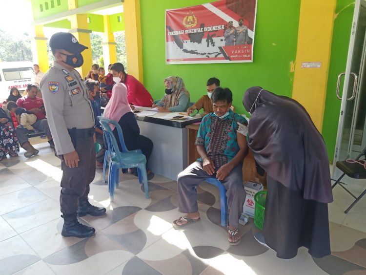 Polsek Pangkalan Lesung dan Nakes Terus Buka Layanan Vaksinasi, Berikut Lokasinya