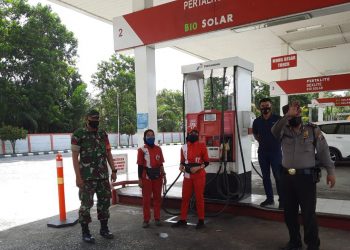 Akhir Pekan, Personil Polsek Bandar Sei Kijang dan TNI Gelar Patroli di 4 Titik