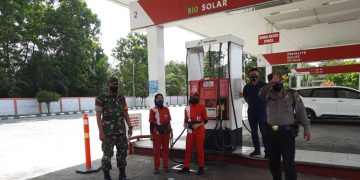 Akhir Pekan, Personil Polsek Bandar Sei Kijang dan TNI Gelar Patroli di 4 Titik