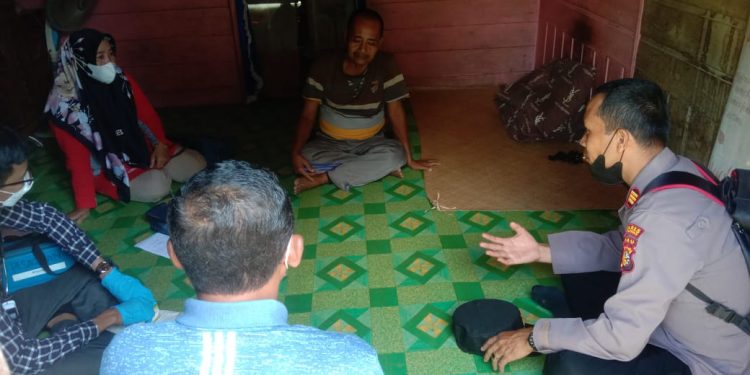 Kapolsek Pangkalan Lesung Kembali Gencarkan Vaksinasi Door to Door