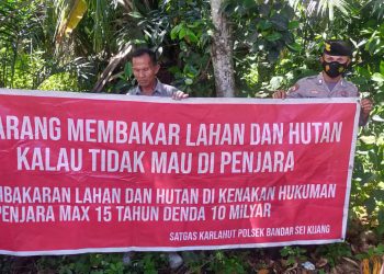 Pantau Wilayah Rawan, Polsek Bandar Sei Kijang Lakukan Patroli Karhutla